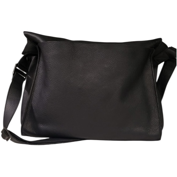 👨🏻‍🎤🎸 Gene Simmons Limited Edition “Money Bag” Leather Flap Tote 🎸👨🏻‍🎤 - Picture 2 of 16